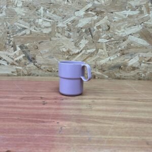 כוסות פלסטיק עם ידית