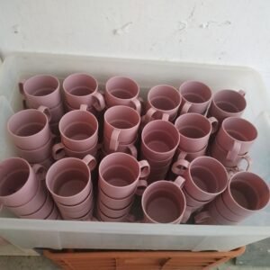 כוסות פלסטיק עם ידית